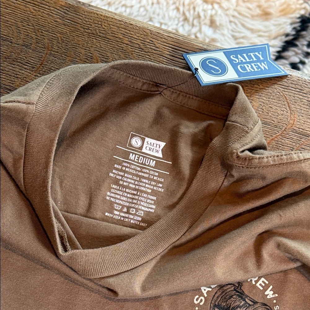 RARE 🐟 Salty Crew Brown Short Sleeve Tee! THRILL SEEKERS & RISK TAKERS 🐟 - Picture 7 of 12